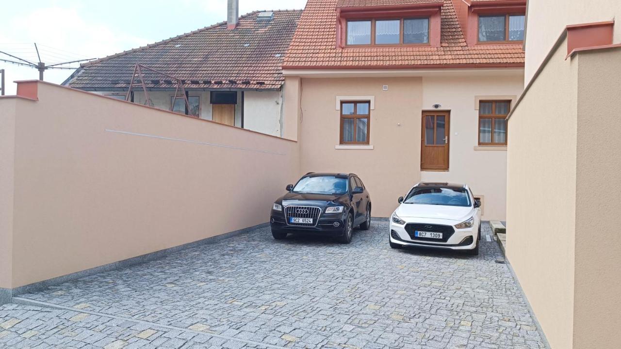 Penzion Harmonie Trhové Sviny Kültér fotó