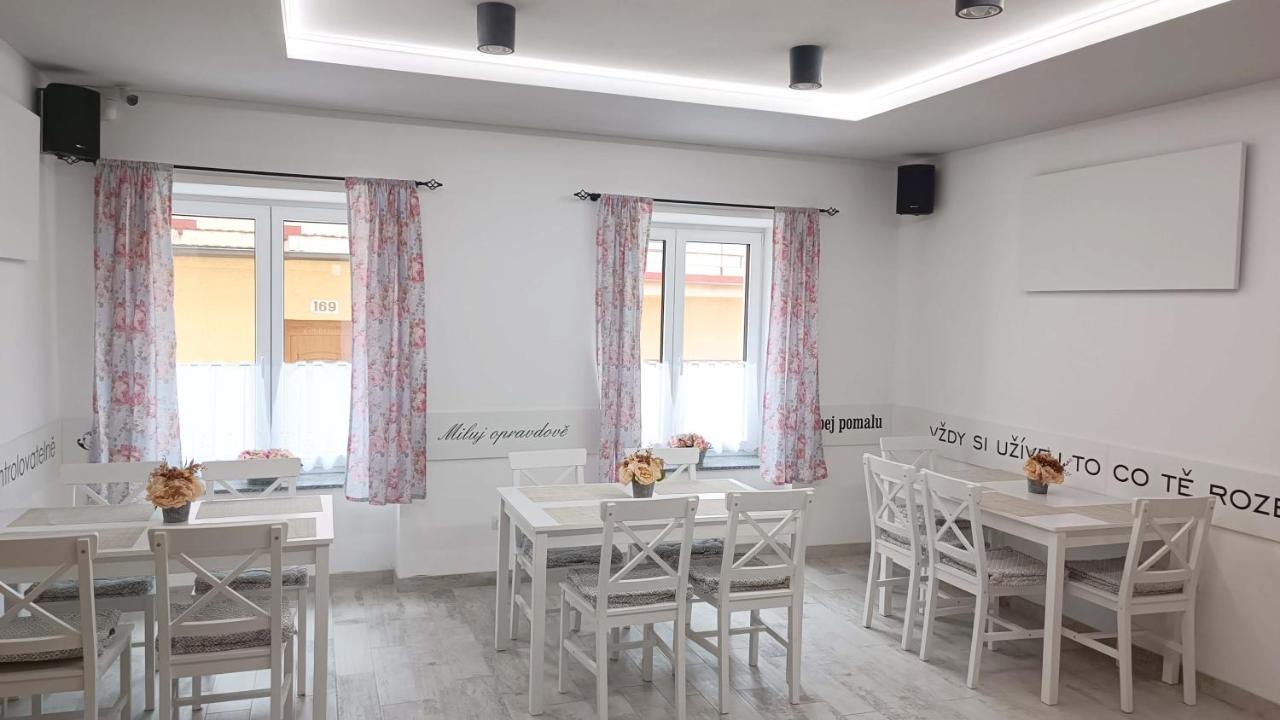 Penzion Harmonie Trhové Sviny Kültér fotó
